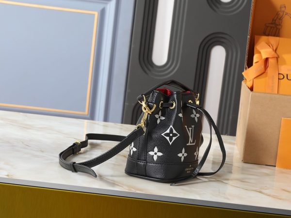 Luxury LV Handbag M82933-M46291-M81266 BC
