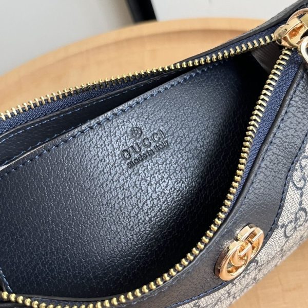 Luxury GG Handbag 735132 BC
