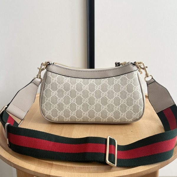 Luxury GG Handbag 735132 BC