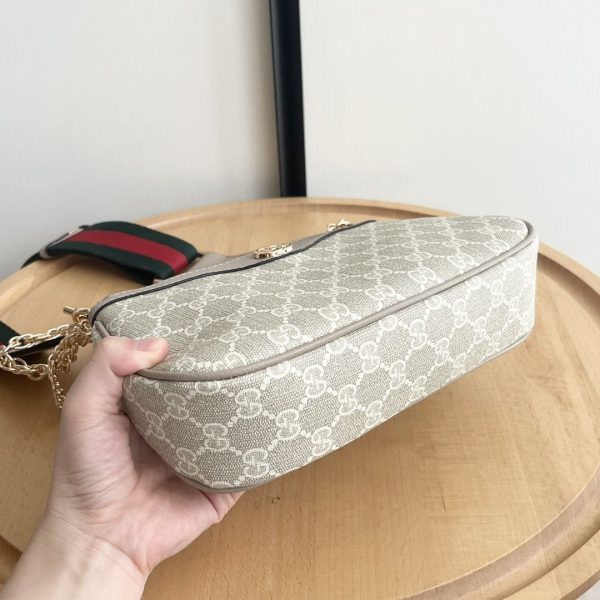 Luxury GG Handbag 735132 BC