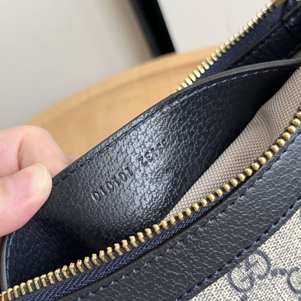 Luxury GG Handbag 735132 BC