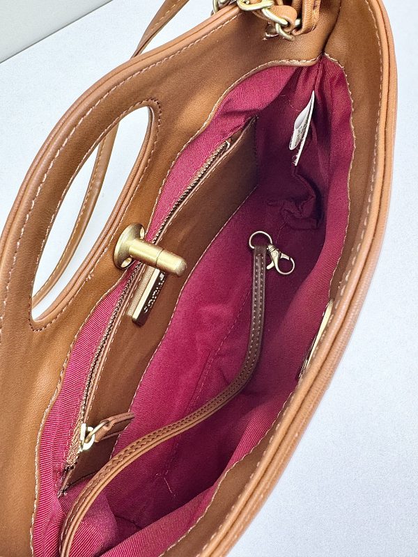 Luxury CN Handbag 4133 BC