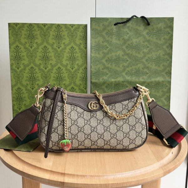 Luxury GG Handbag 735132 BC