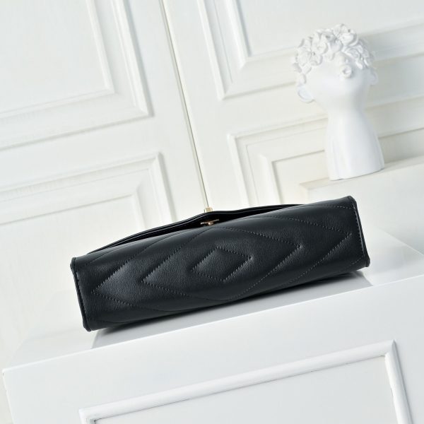 Luxury CN Handbag 9170 BC Luxury CN Handbag 9170 BC