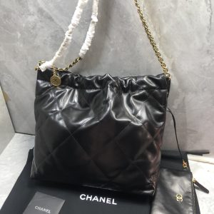 CN 22 Small Handbag Black For Women AS3260 B08037 94305 QA