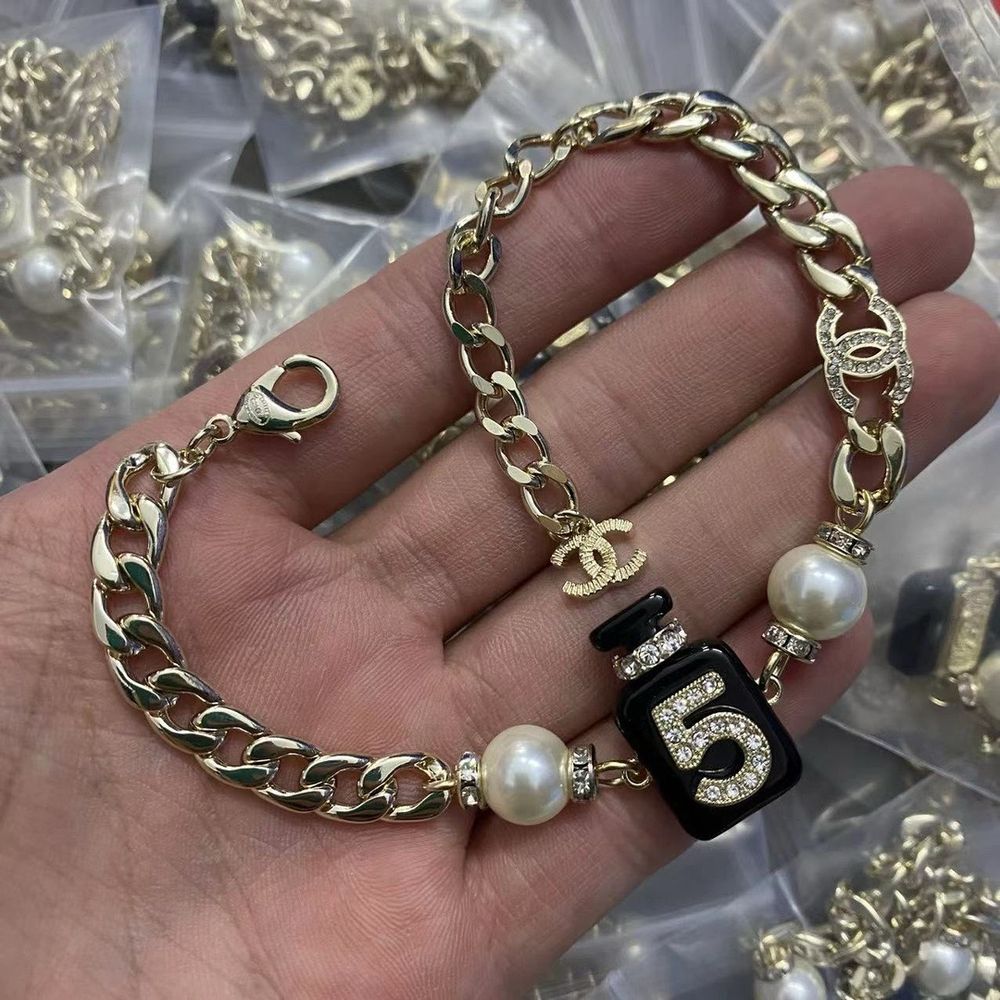New Arrival Chanel Bracelet 046