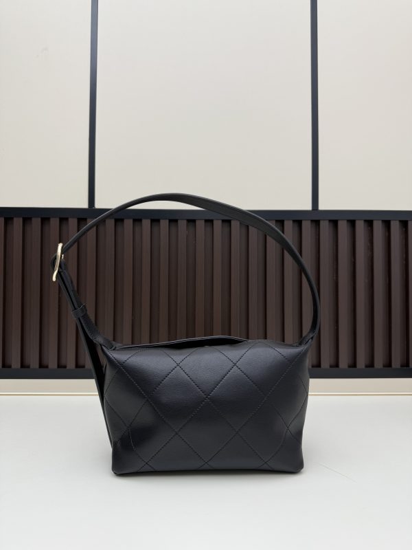 Luxury CN Handbag 07083 BC