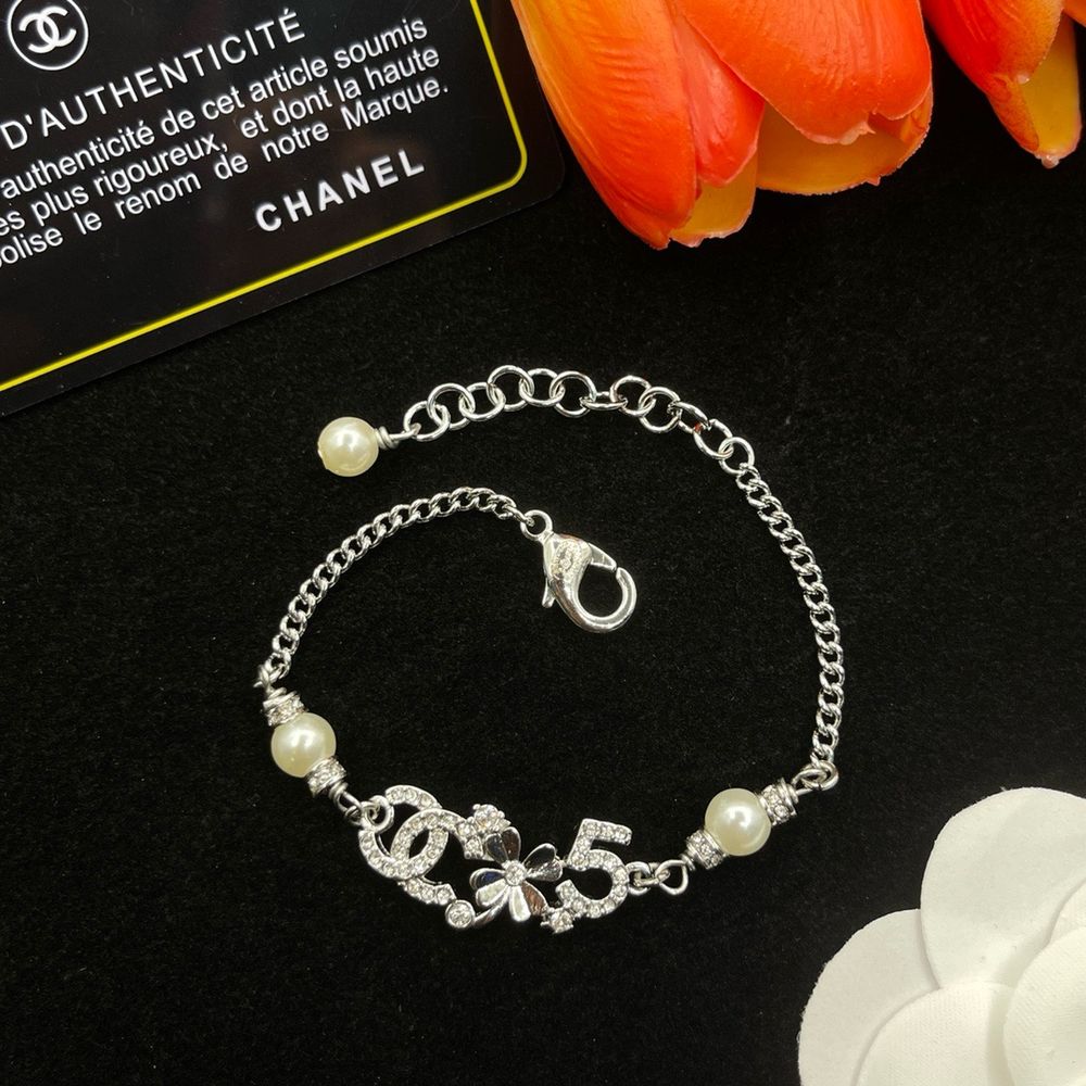 New Arrival Chanel Bracelet 057 New Arrival Chanel Bracelet 057