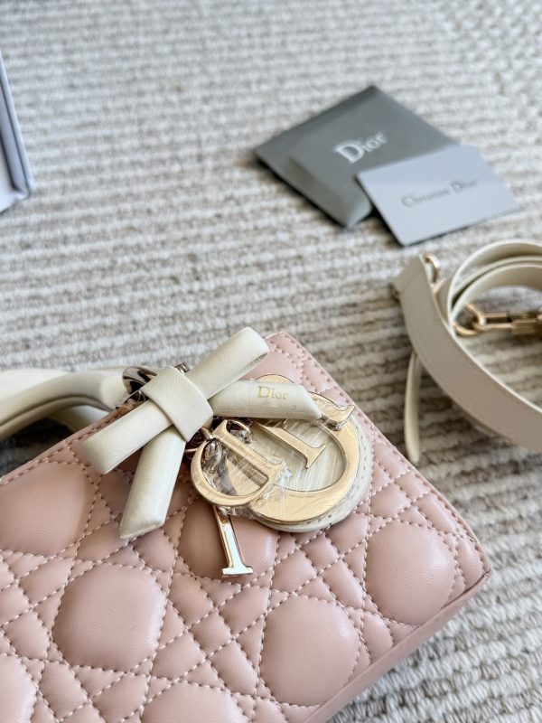 New Fashion DO Handbag D26381 QA