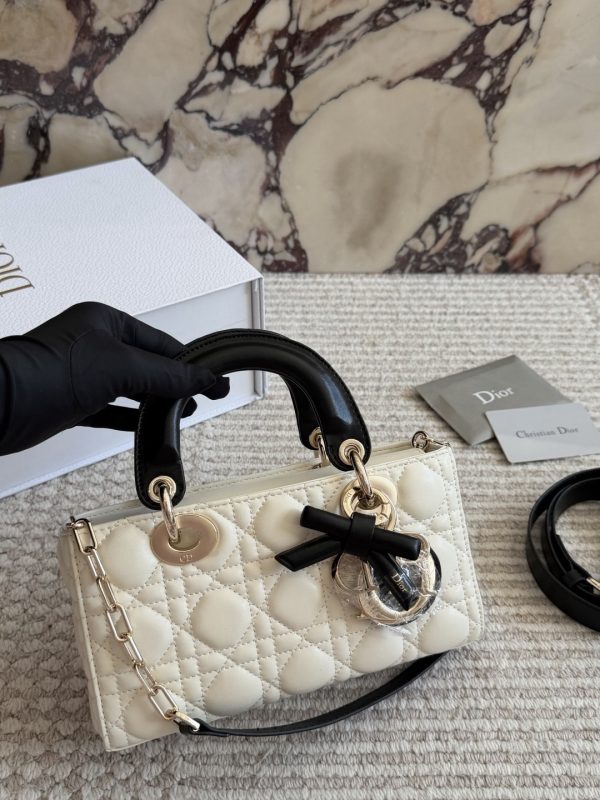 New Fashion DO Handbag D26381 QA