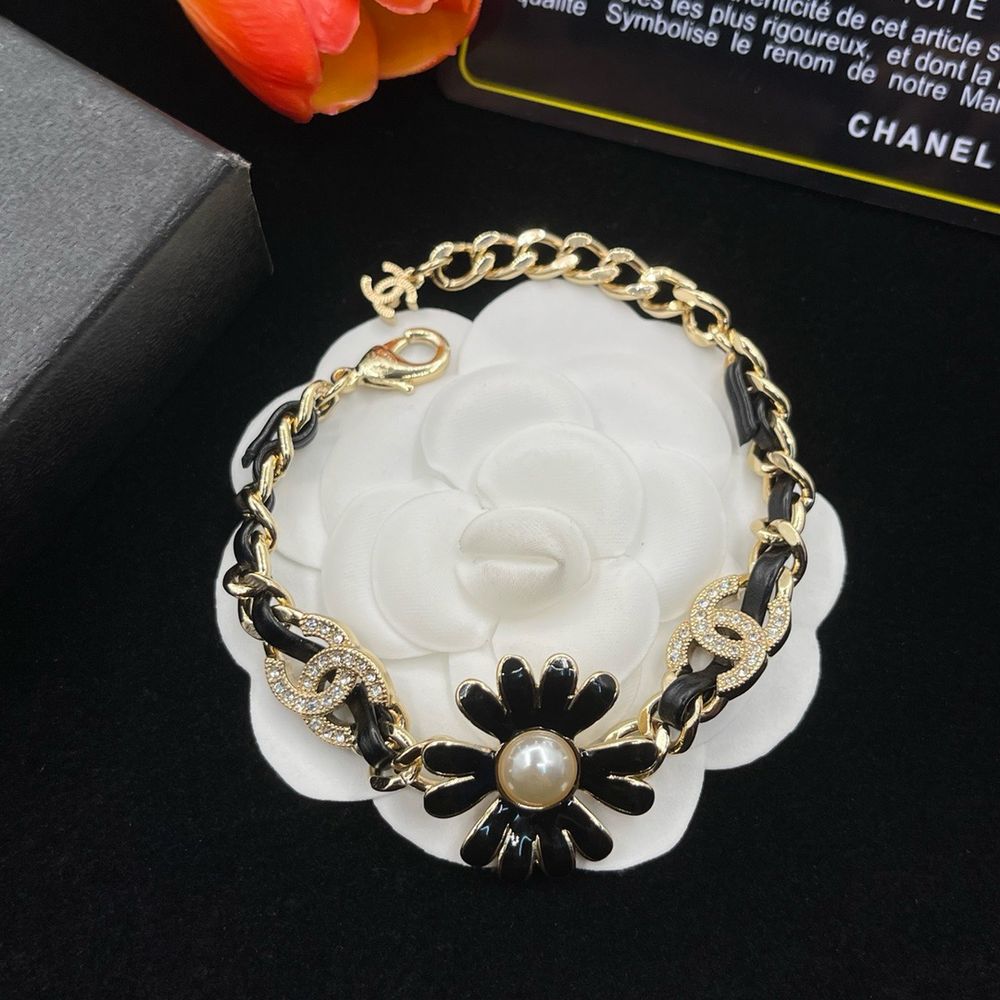 New Arrival Chanel Bracelet 061