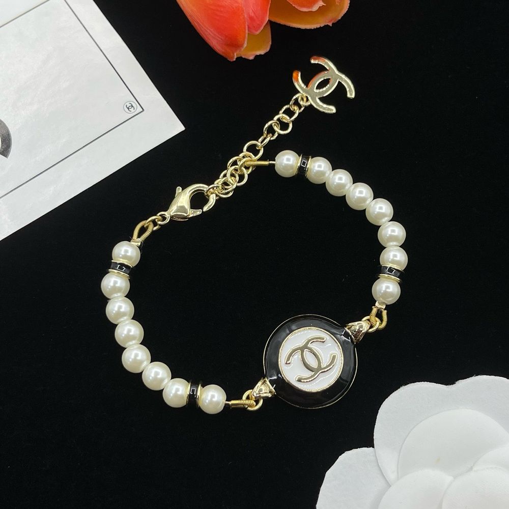 New Arrival Chanel Bracelet 027