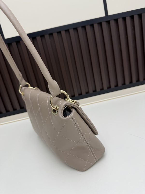 Luxury CN Handbag 09171 BC Luxury CN Handbag 09171 BC