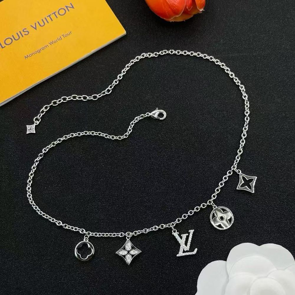 New Arrival LV Necklace 157
