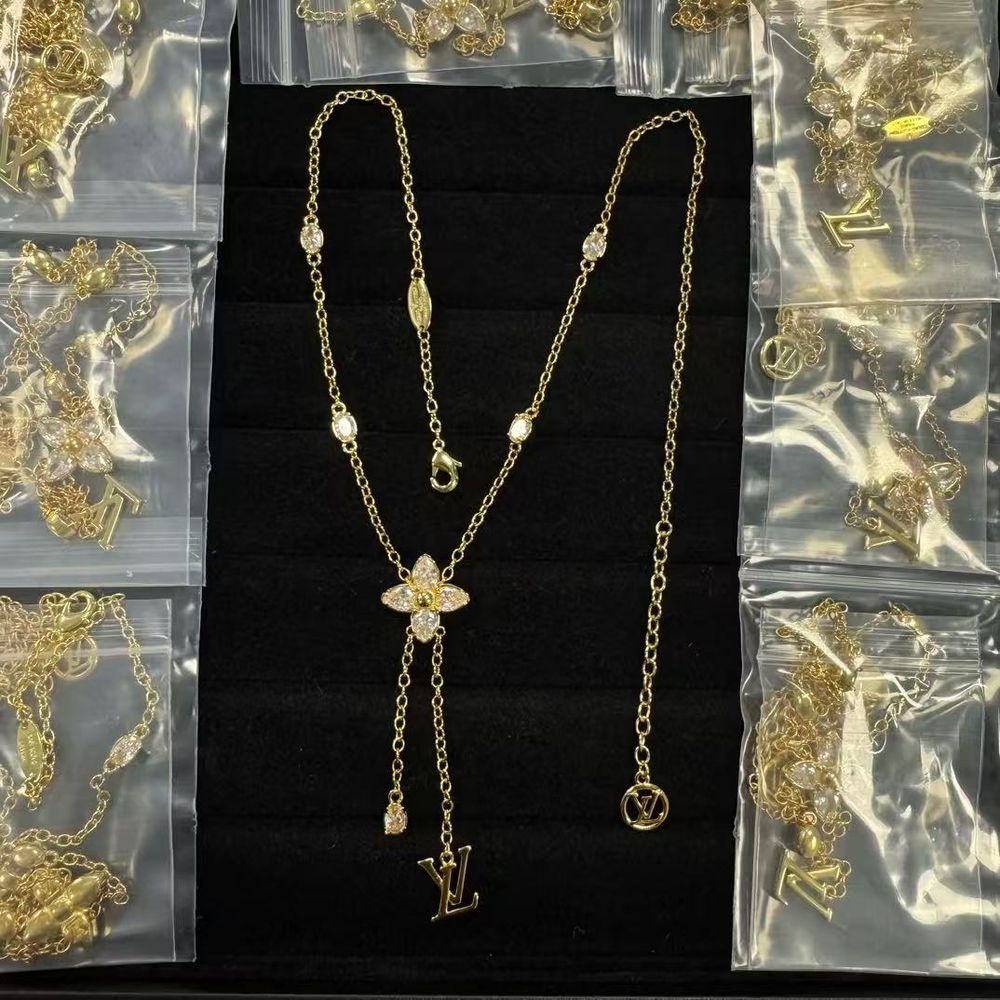 New Arrival LV Necklace 158