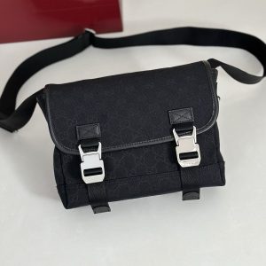 GG Canvas Small Crossbody Bag 854745 QA