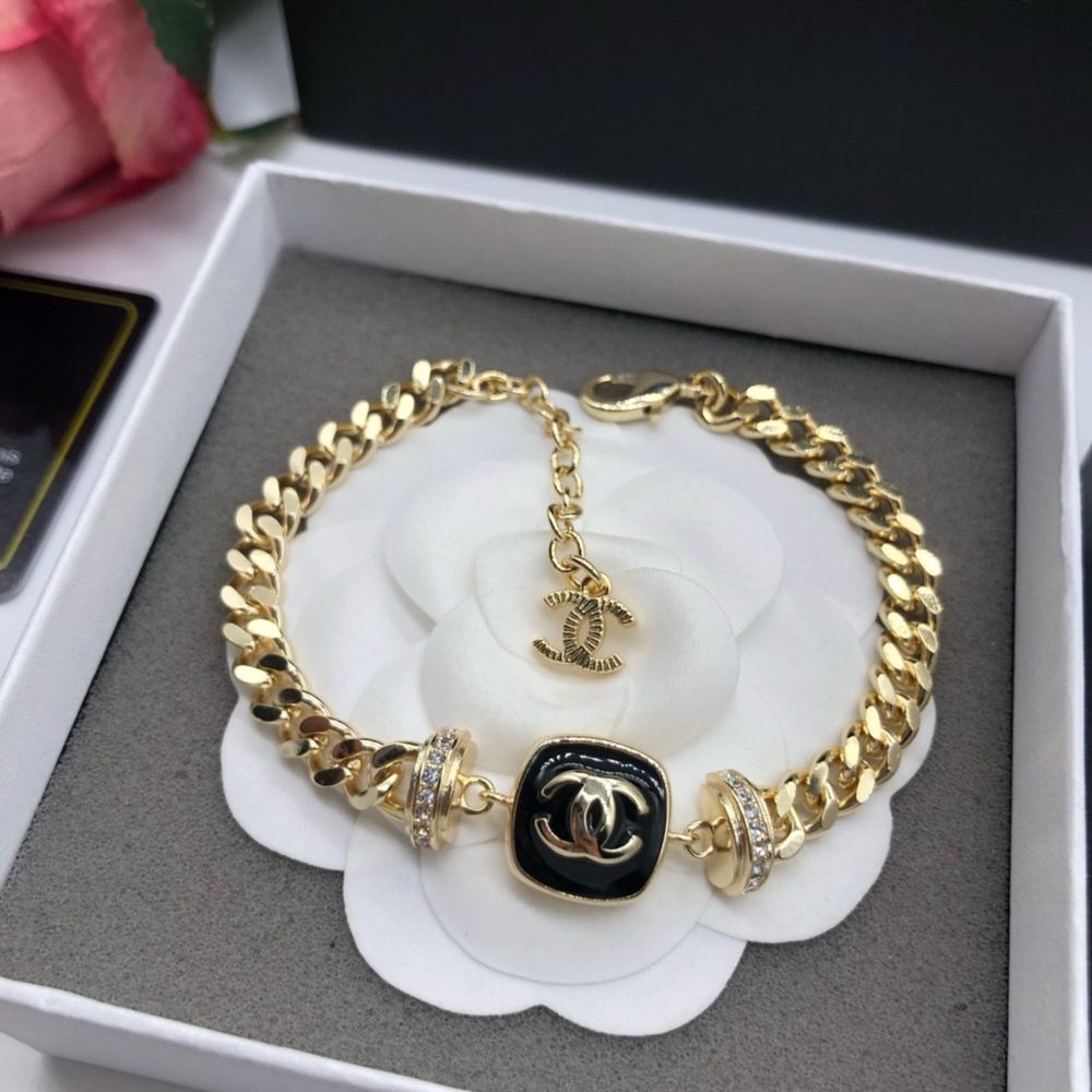 New Arrival Chanel Bracelet 086