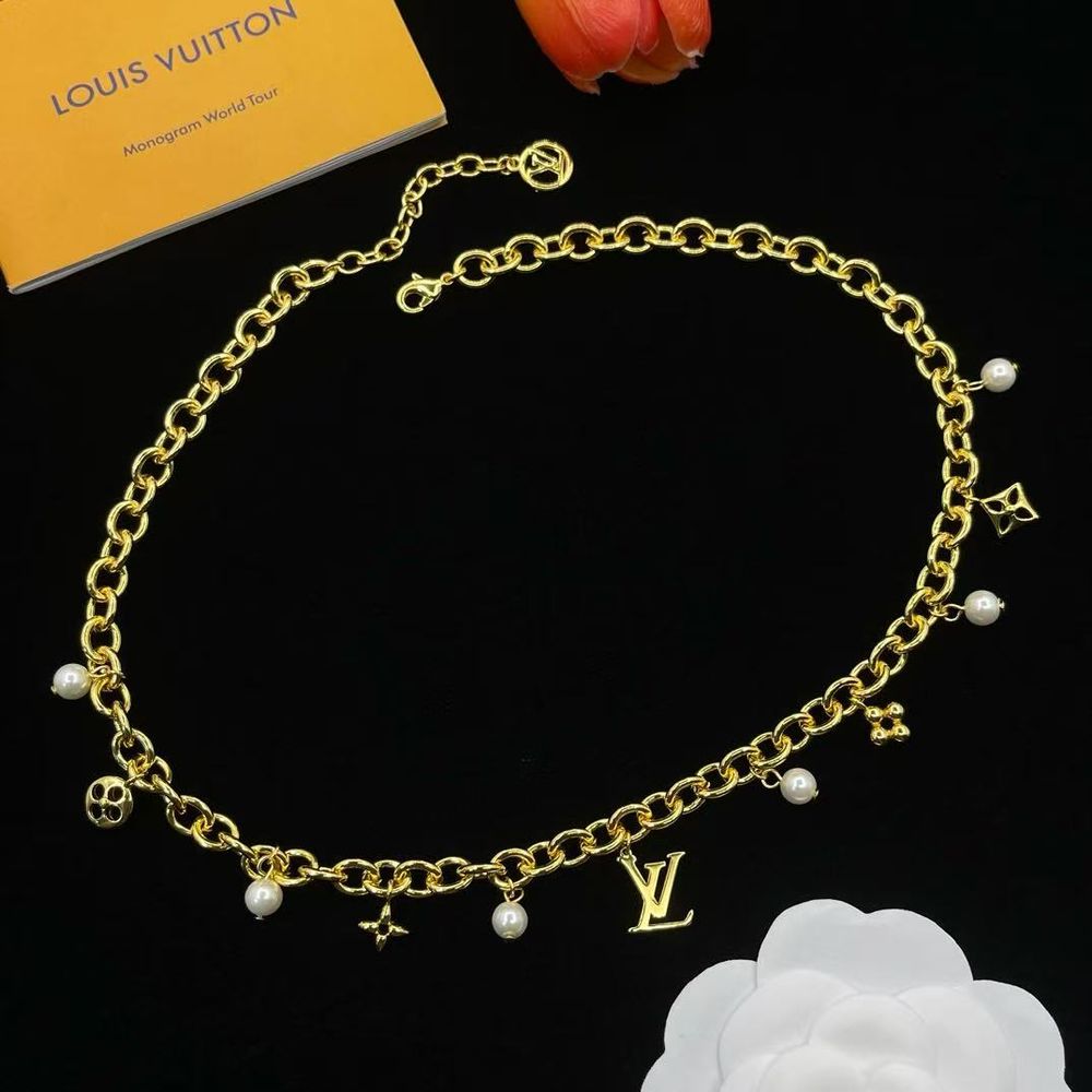 New Arrival LV Necklace 132