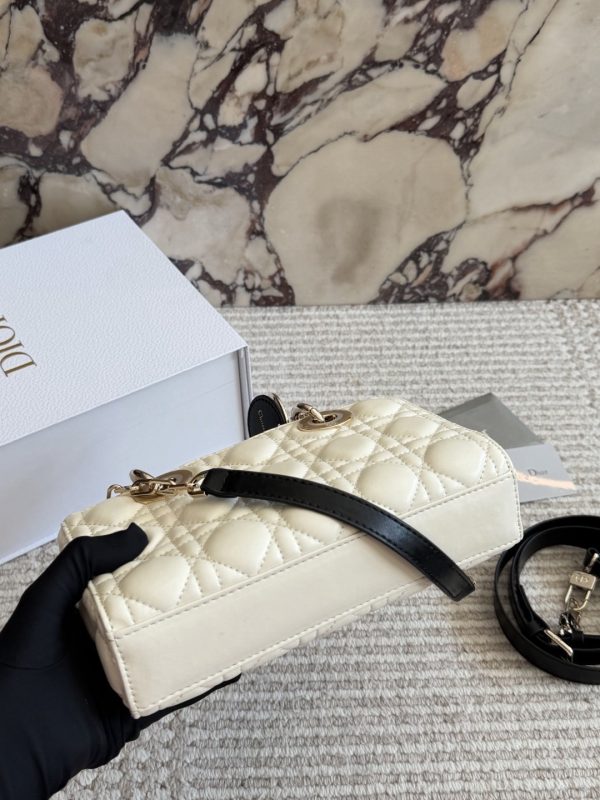 New Fashion DO Handbag D26381 QA