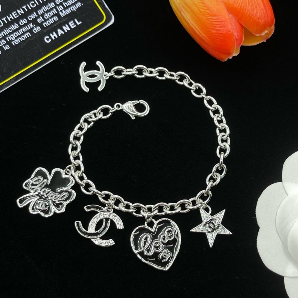 New Arrival Chanel Bracelet 030