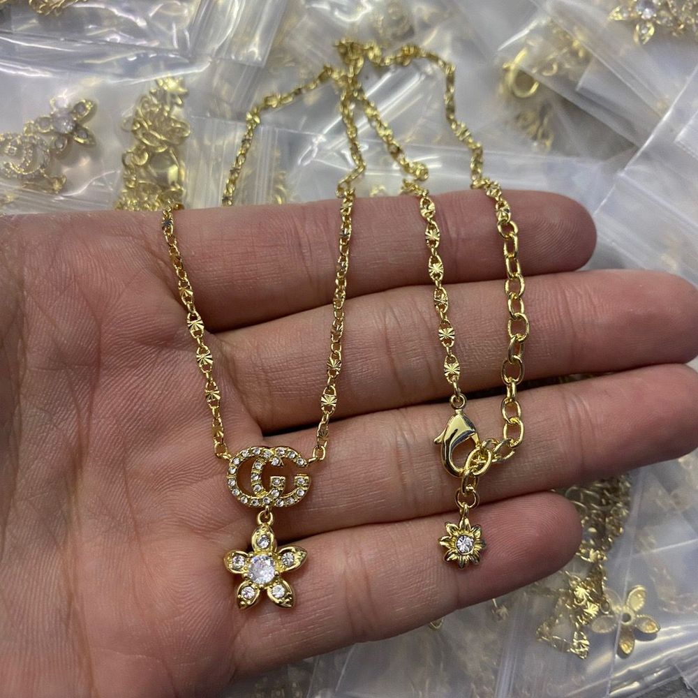 New Arrival Gucci Gold Necklace Women 119