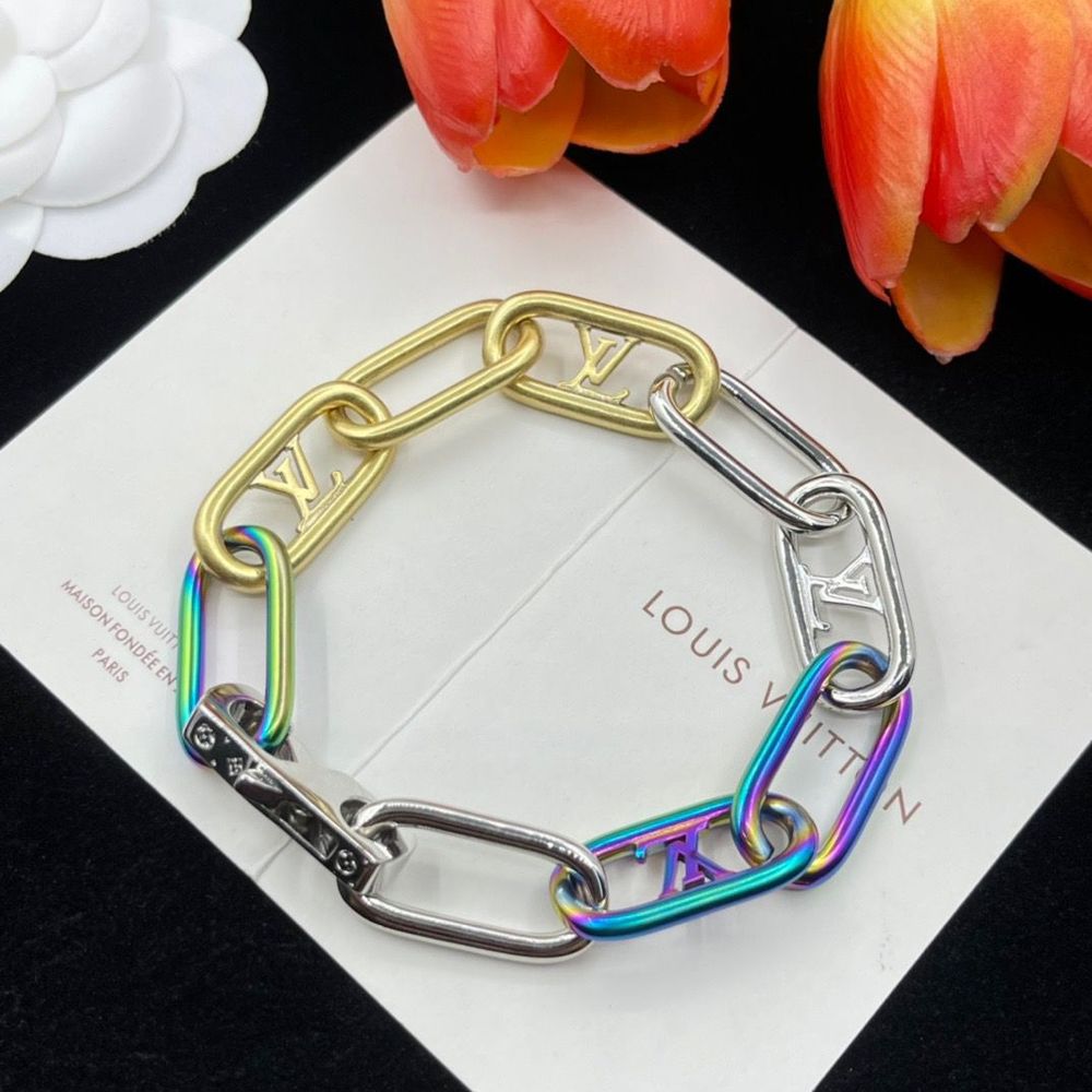 New Arrival LV Bracelet 151 New Arrival LV Bracelet 151