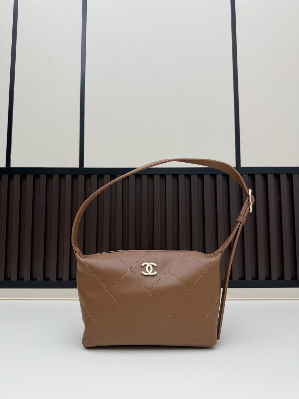 Luxury CN Handbag 07083 BC