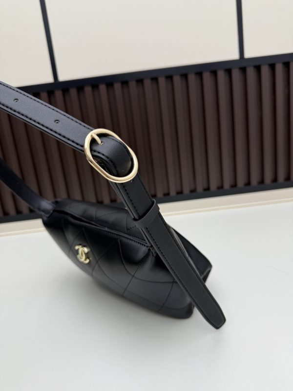Luxury CN Handbag 07083 BC