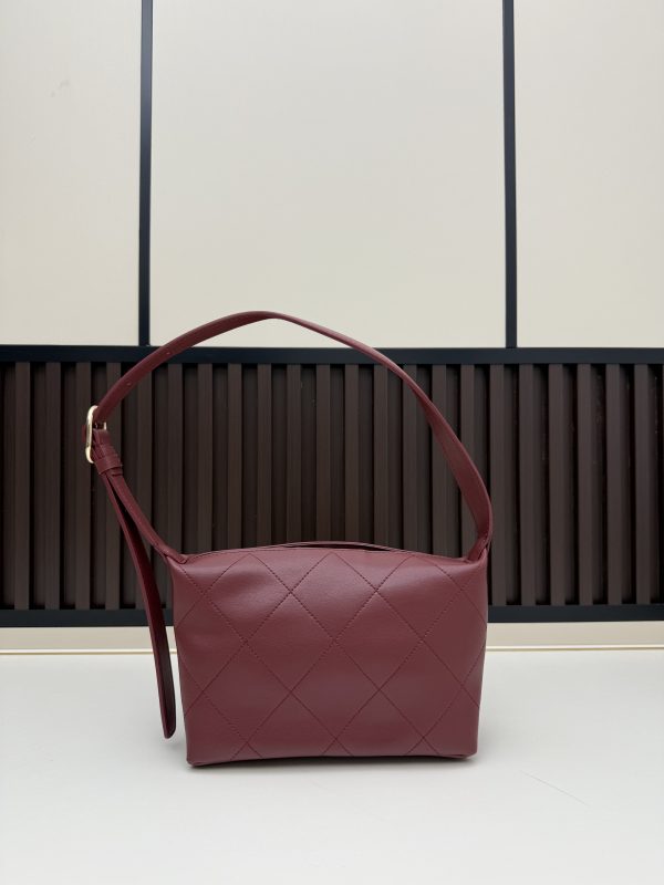 Luxury CN Handbag 07083 BC