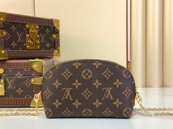 LV Cosmetic Pouch PM Monogram Canvas For Women M47515 PA