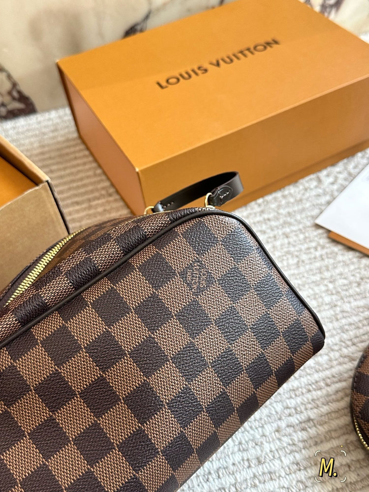 Modern Luxury Daily Bag L5318 FSC Modern Luxury Daily Bag L5318 FSC