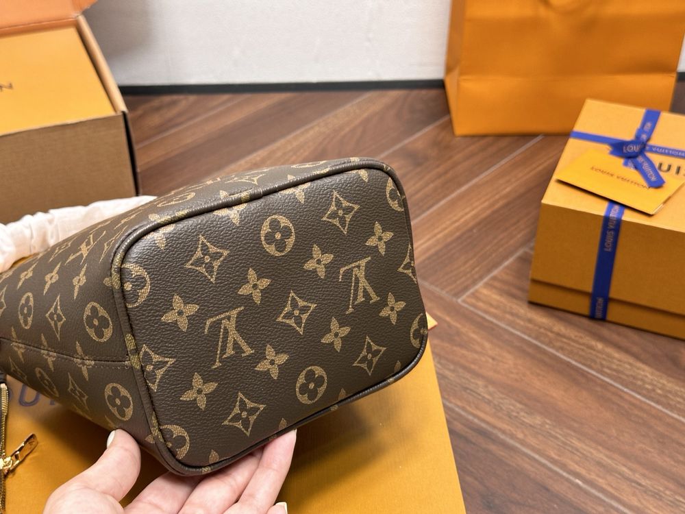 Modern Luxury Daily Bag L5146 FSC