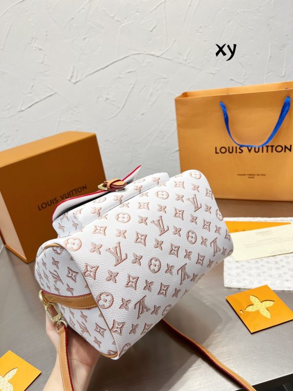 Modern Luxury Daily Bag L330 FSC Modern Luxury Daily Bag L330 FSC
