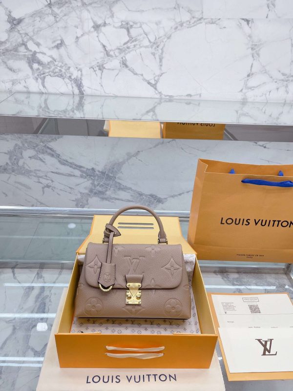 Modern Luxury Daily Bag L3484-1 FSC Modern Luxury Daily Bag L3484-1 FSC