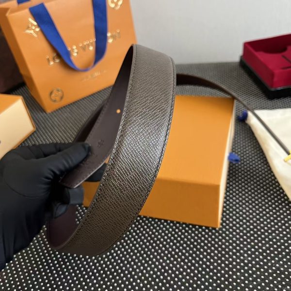 Luxury LV Initiales Belt M28381 Luxury LV Initiales Belt M28381