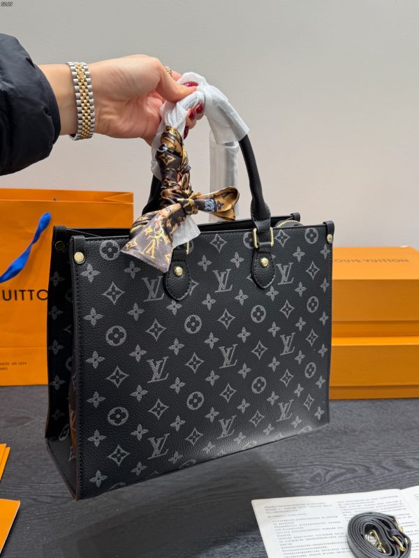 New Fashion LV Handbag LV264208 QA