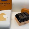 LV Logo Belt 004