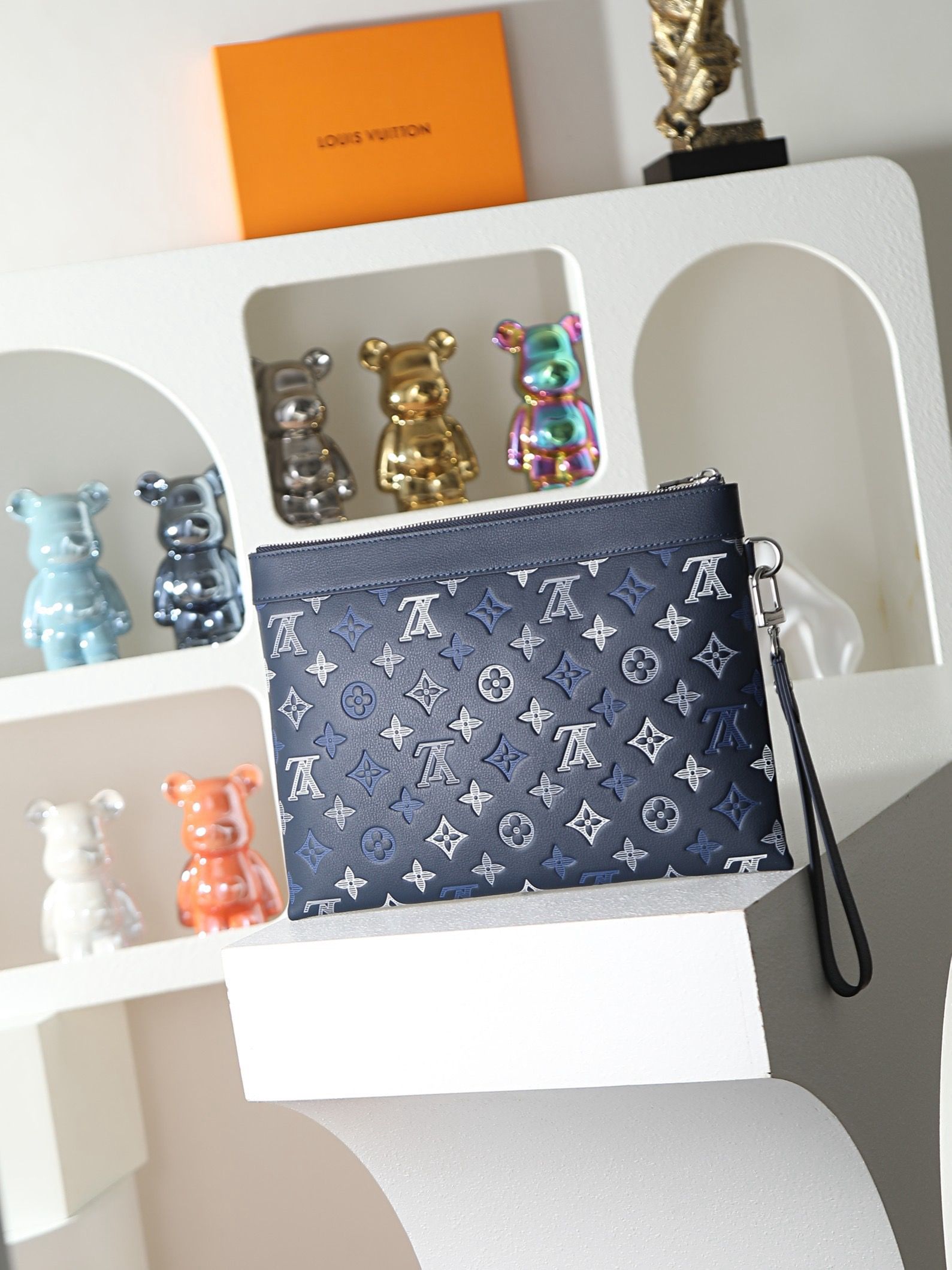 LV Pochette Voyage MM Monogram Ink Navy Blue Clutch Bag 28913 QA
