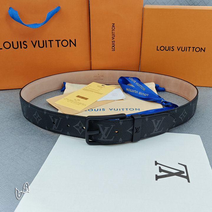 LV Logo Belt 605260140 LV Logo Belt 605260140