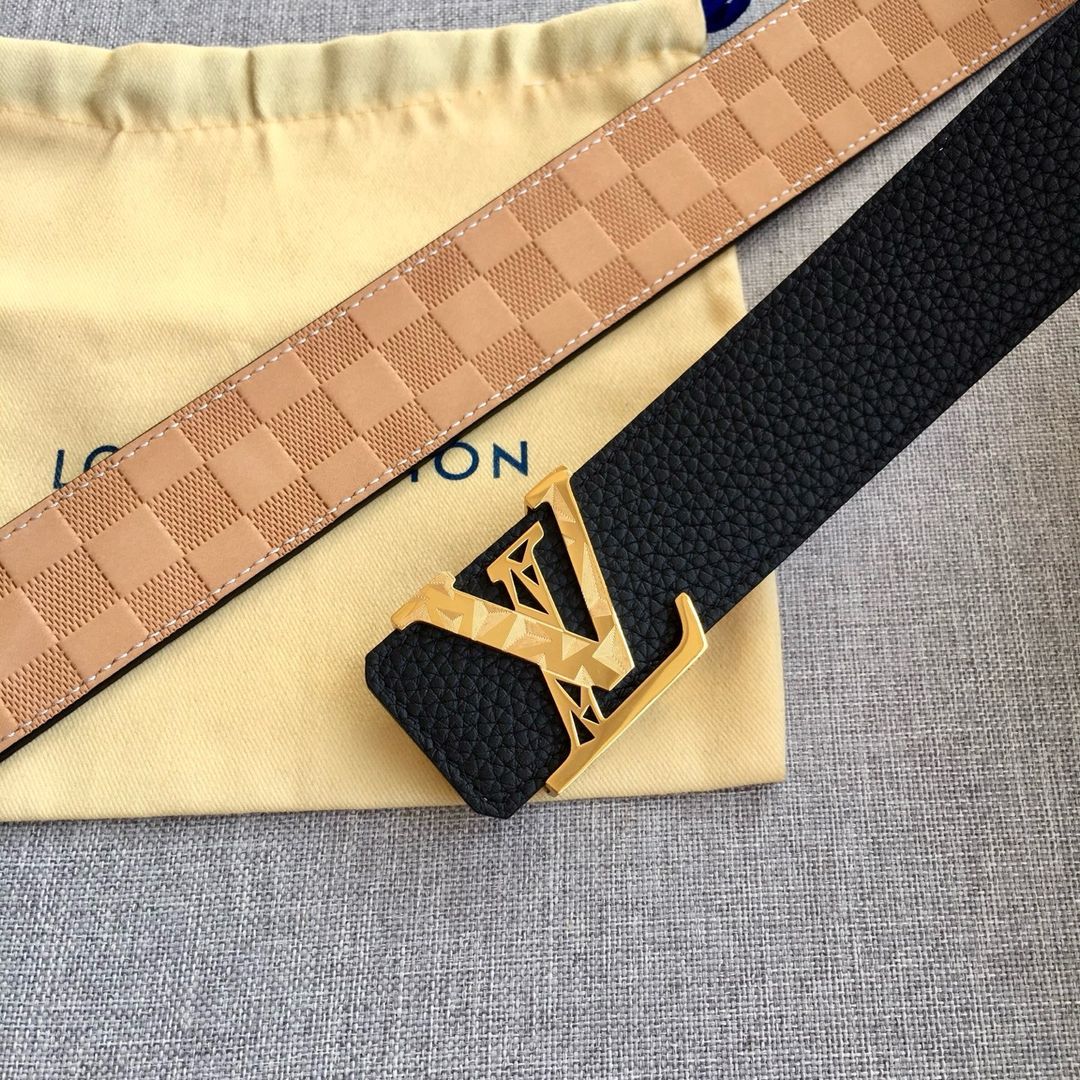 LV Logo Belt 001