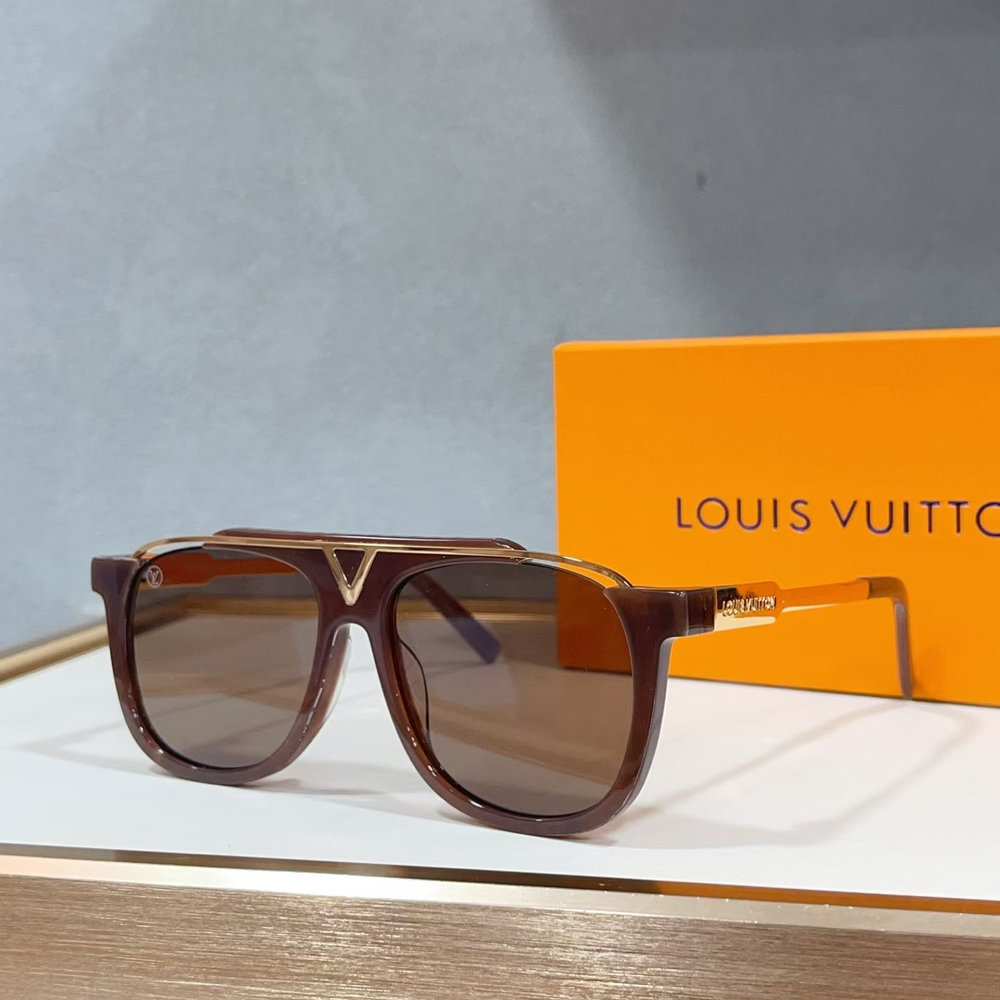 LV Whistle Sunglasses 138730