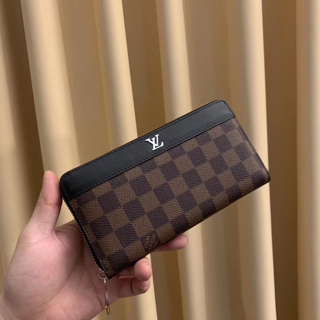 Premium Icon LV Wallet 6100 BC