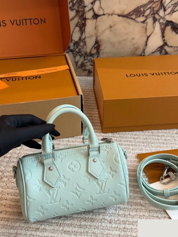 Daily Street Style LV Handbag LV267162 QA Daily Street Style LV Handbag LV267162 QA