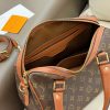 LV Retiro Handbag C2301350