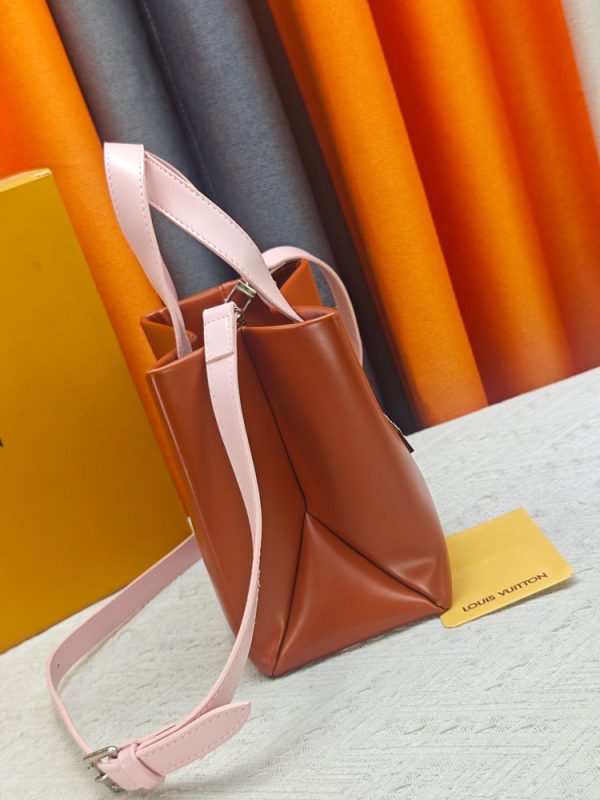 Premium Icon LV Handbag M13940-2 BC