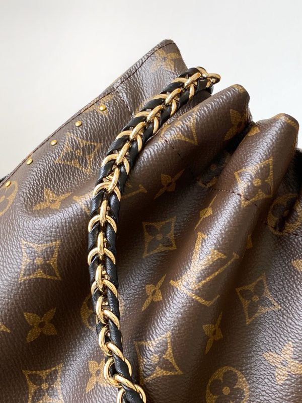 LV Noé Trunk Bag in Monogram Canvas LV83600