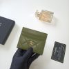 CN Classic Card Holder AP4512