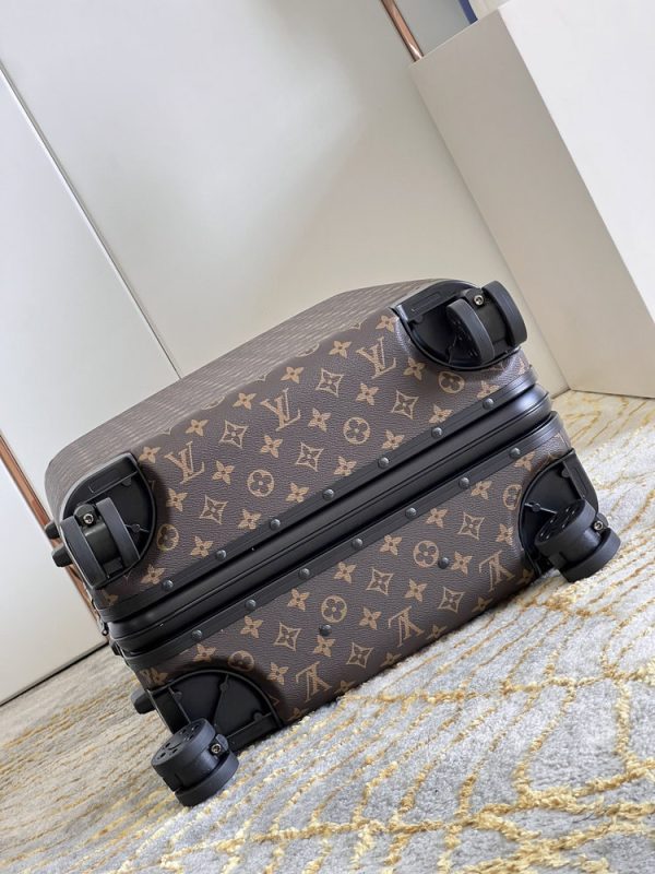 LV Horizon 55 Monogram Canvas Luggage
