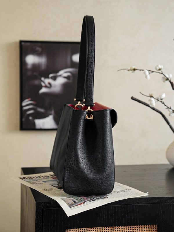 CN Métiers d’Art Small Shopping Bag BC