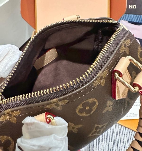 LV Speedy Bandoulière 20 Bag C2301150